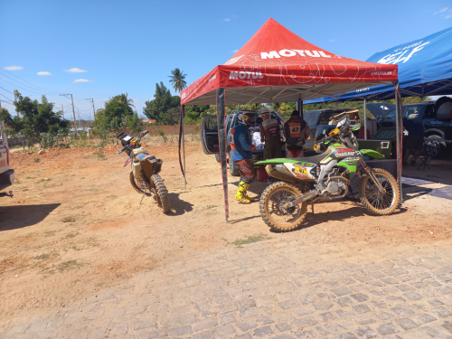 030825-rallysertoes 19