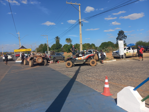 030825-rallysertoes 34